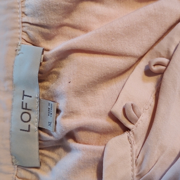 Loft Sleeveless Top - Picture 4 of 4